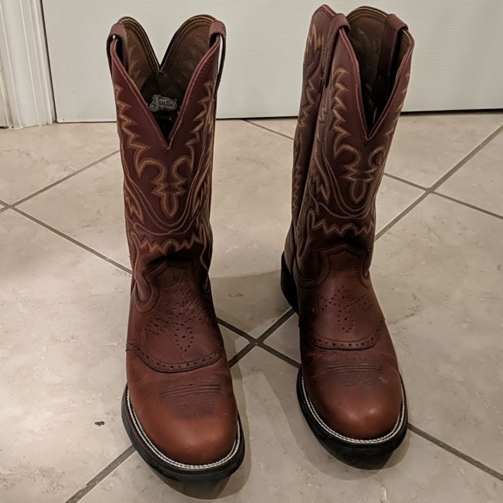 Justin Boots - Chestnut/Rage AQHA Collection